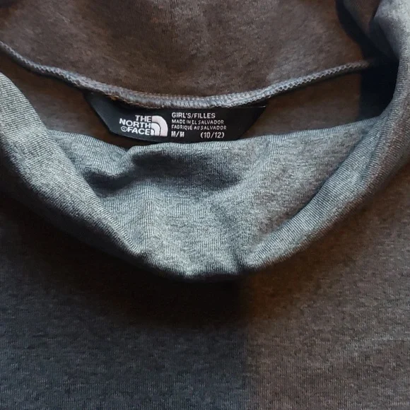 North Face Girl's Long Sleeve Gray Sweatshirt w/Pocket Size M (10/12) - Picture 5 of 13